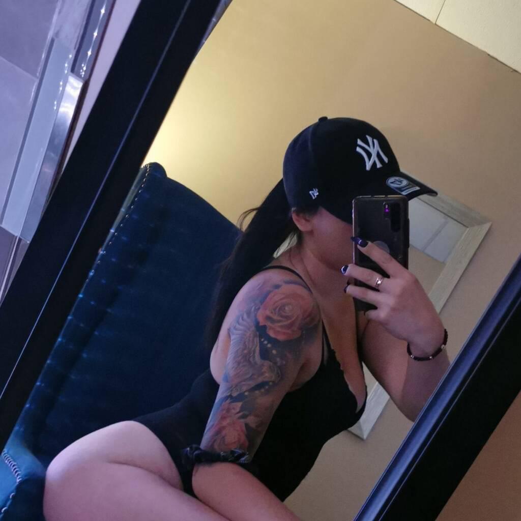 Alyssa Kage is Female Escorts. | Saskatoon | Saskatchewan | Canada | canadatopescorts.com 