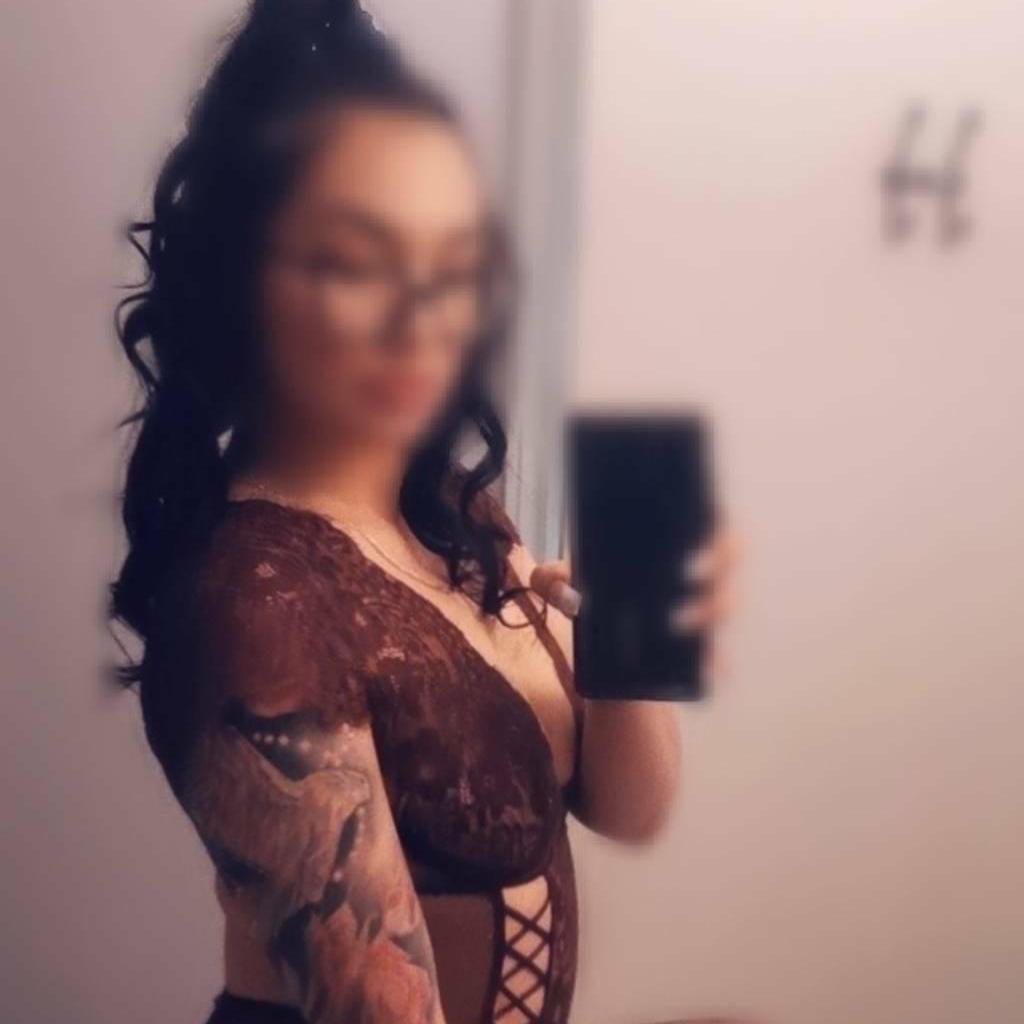 Alyssa Kage is Female Escorts. | Saskatoon | Saskatchewan | Canada | canadatopescorts.com 