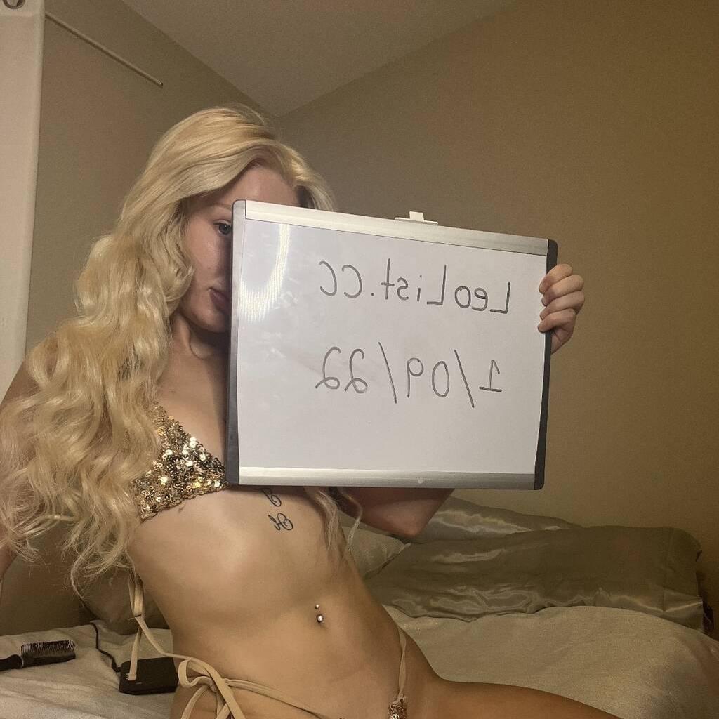 Kayla is Female Escorts. | Thunder Bay | Ontario | Canada | canadatopescorts.com 