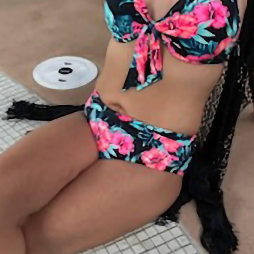 Tina is Female Escorts. | Medicine Hat | Alberta | Canada | canadatopescorts.com 