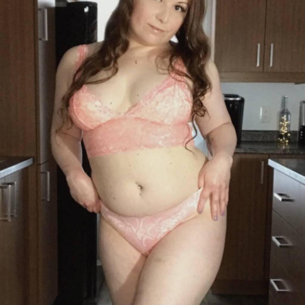 Kittie Steel is Female Escorts. | Yellowknife | Northwest Territories | Canada | canadatopescorts.com 