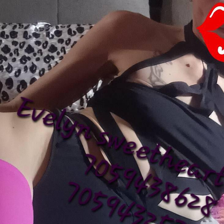 Evelyn is Female Escorts. | Sault Ste Marie | Ontario | Canada | canadatopescorts.com 