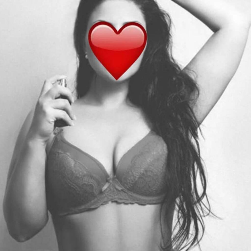 Eliza is Female Escorts. | Montreal | Quebec | Canada | canadatopescorts.com 