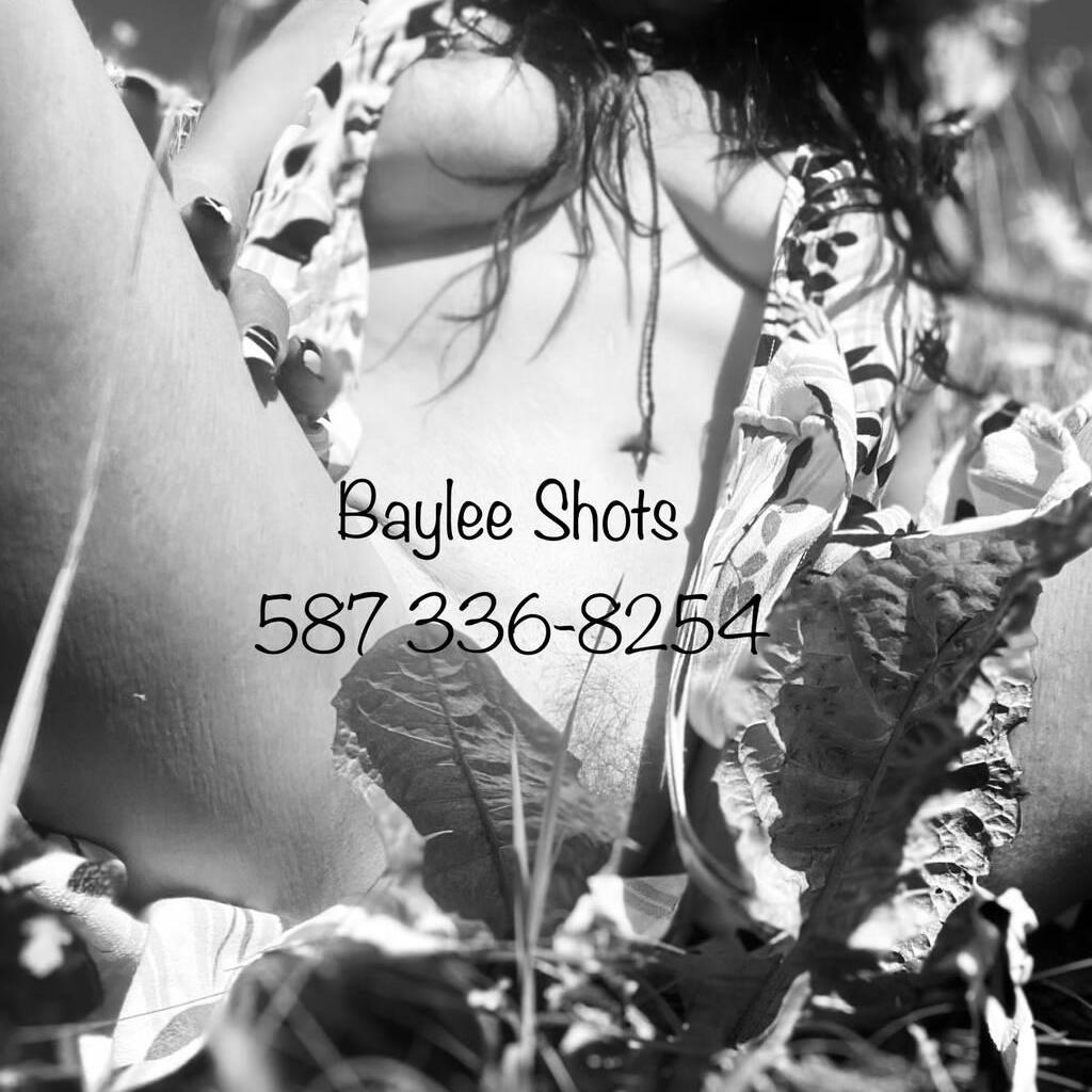 Baylee Shots is Female Escorts. | Peace River Country | British Columbia | Canada | canadatopescorts.com 