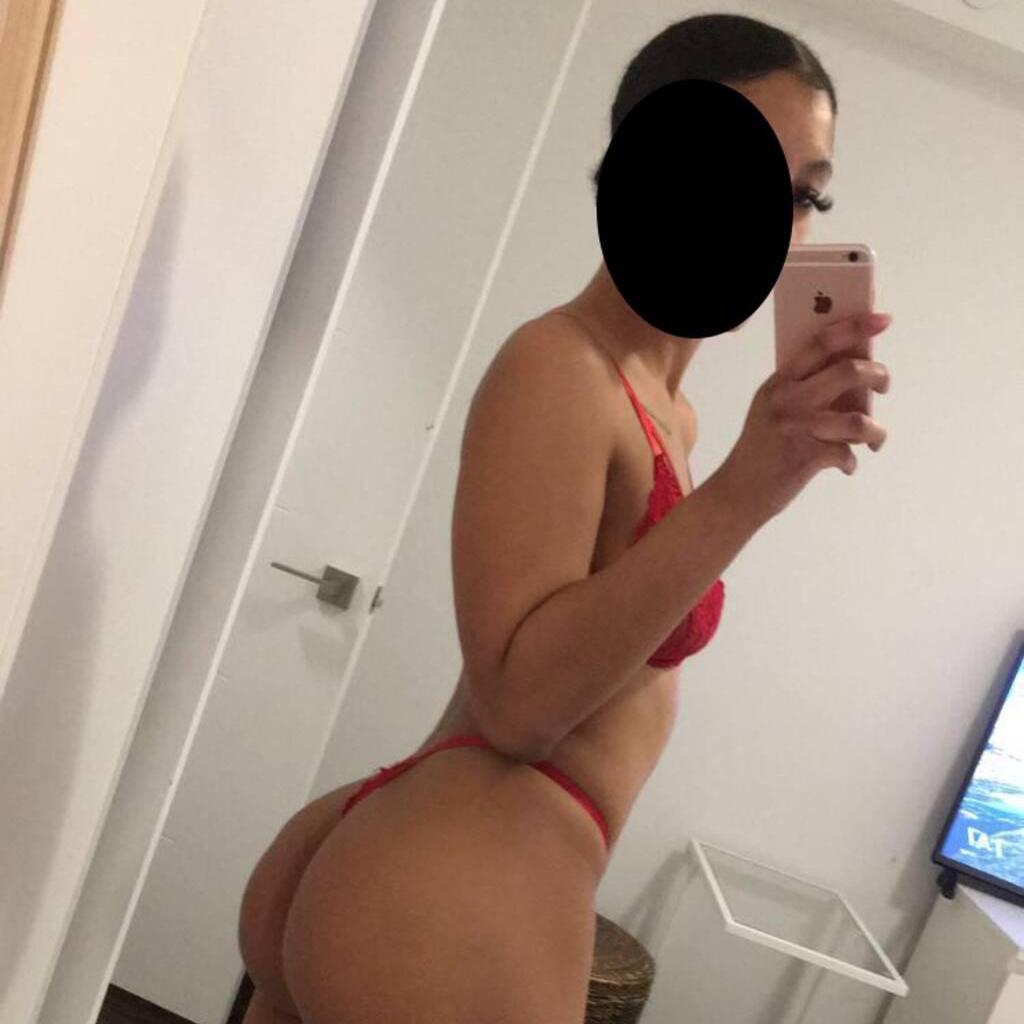 Madison is Female Escorts. | Moncton | New Brunswick | Canada | canadatopescorts.com 