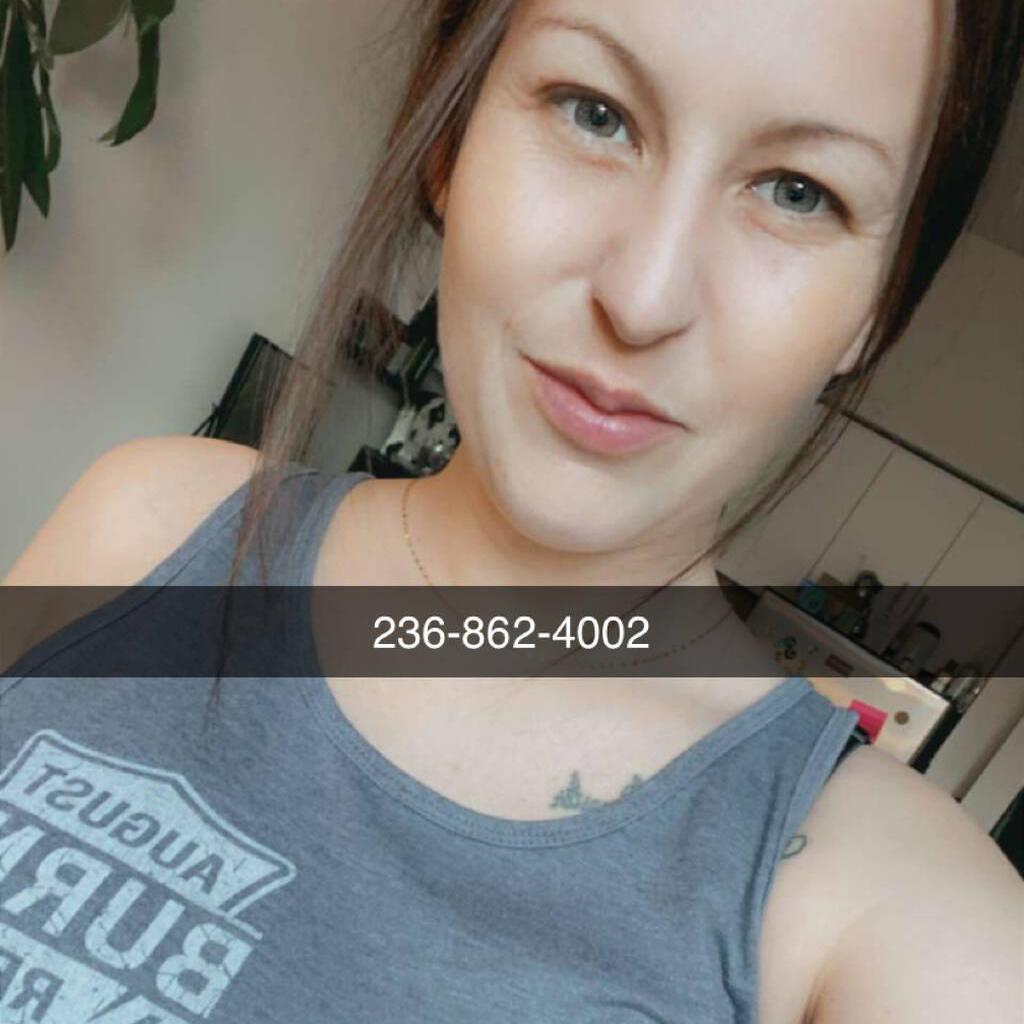 Dev is Female Escorts. | Saskatoon | Saskatchewan | Canada | canadatopescorts.com 