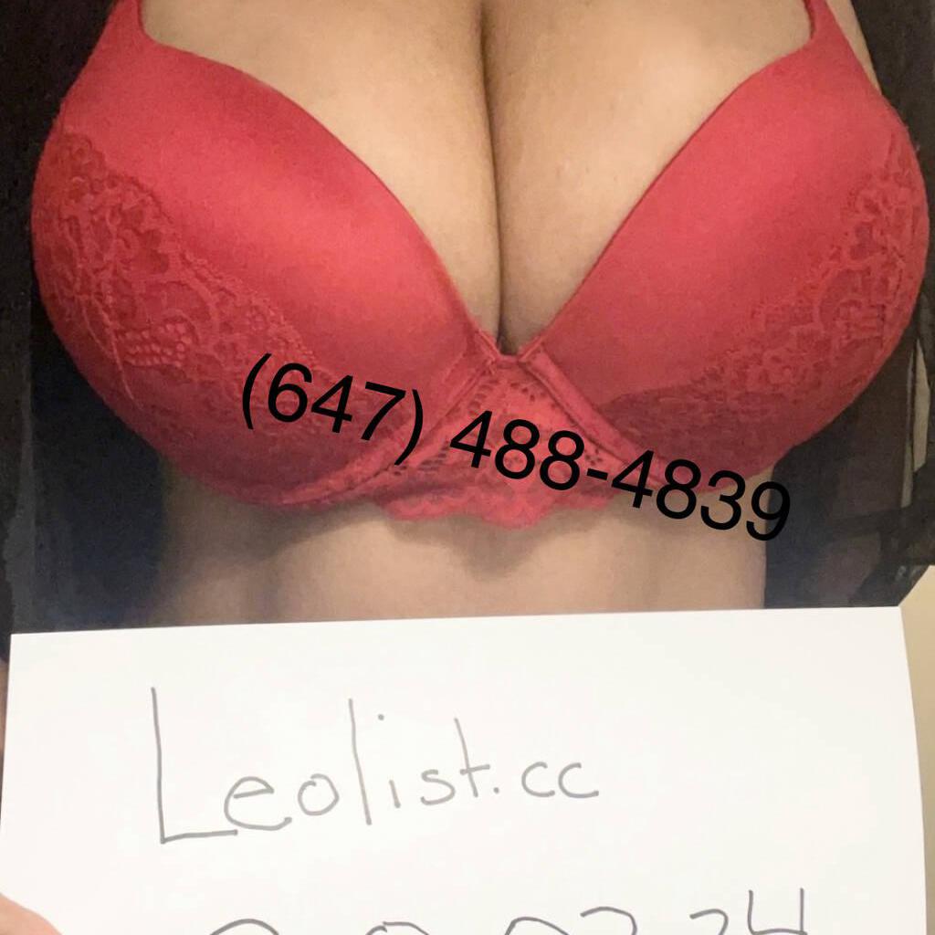 Bella is Female Escorts. | Guelph | Ontario | Canada | canadatopescorts.com 