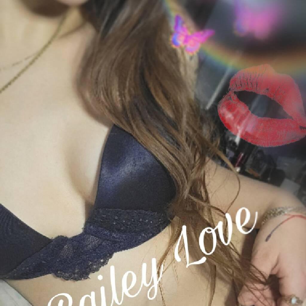 Bailey Love 548.485.5258. is Female Escorts. | Sarnia | Ontario | Canada | canadatopescorts.com 