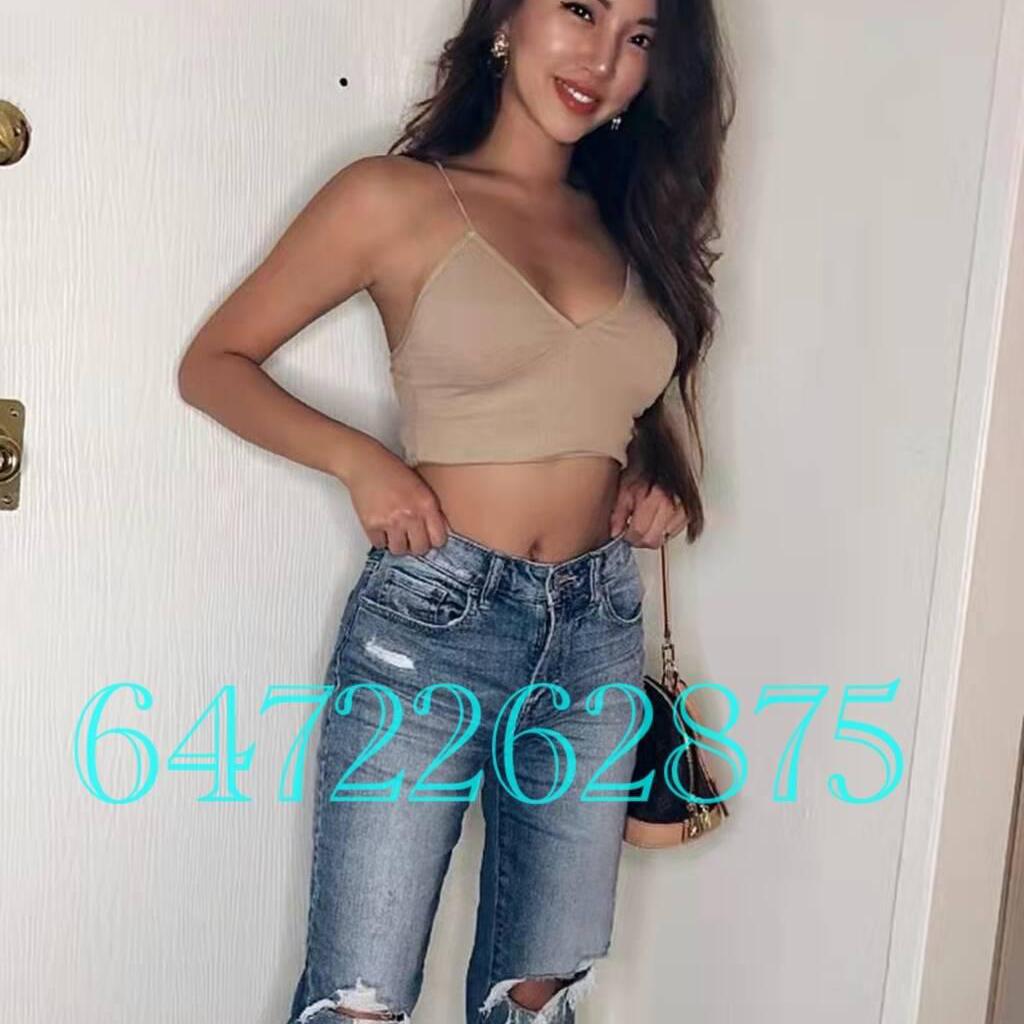 Candy is Female Escorts. | Toronto | Ontario | Canada | canadatopescorts.com 