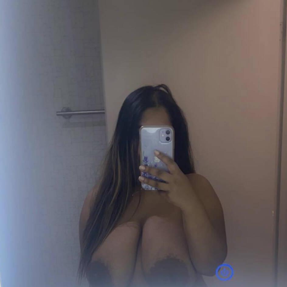 Maya is Female Escorts. | windsor | Ontario | Canada | canadatopescorts.com 