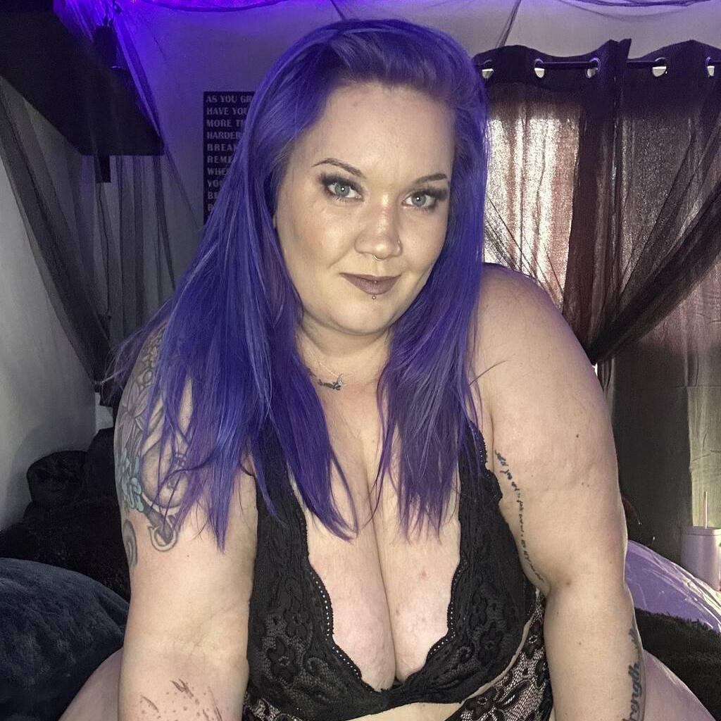 Nicki Sinns BBW is Female Escorts. | Chatham | Ontario | Canada | canadatopescorts.com 