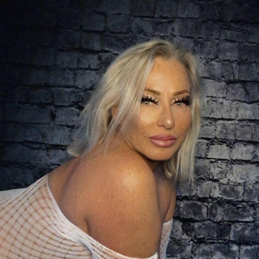 SEXY JACKY reçois à Laval is Female Escorts. | Montreal | Quebec | Canada | canadatopescorts.com 