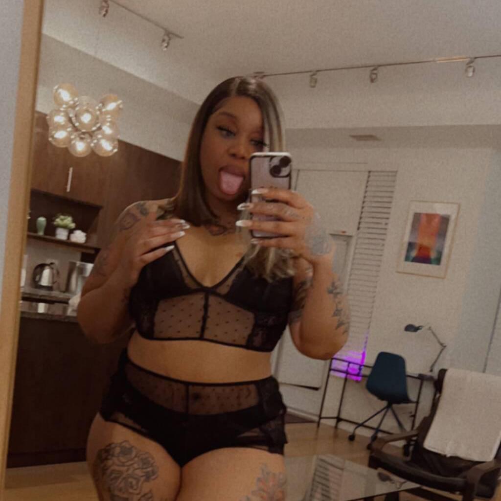 Remy Baddie is Female Escorts. | Hamilton | Ontario | Canada | canadatopescorts.com 