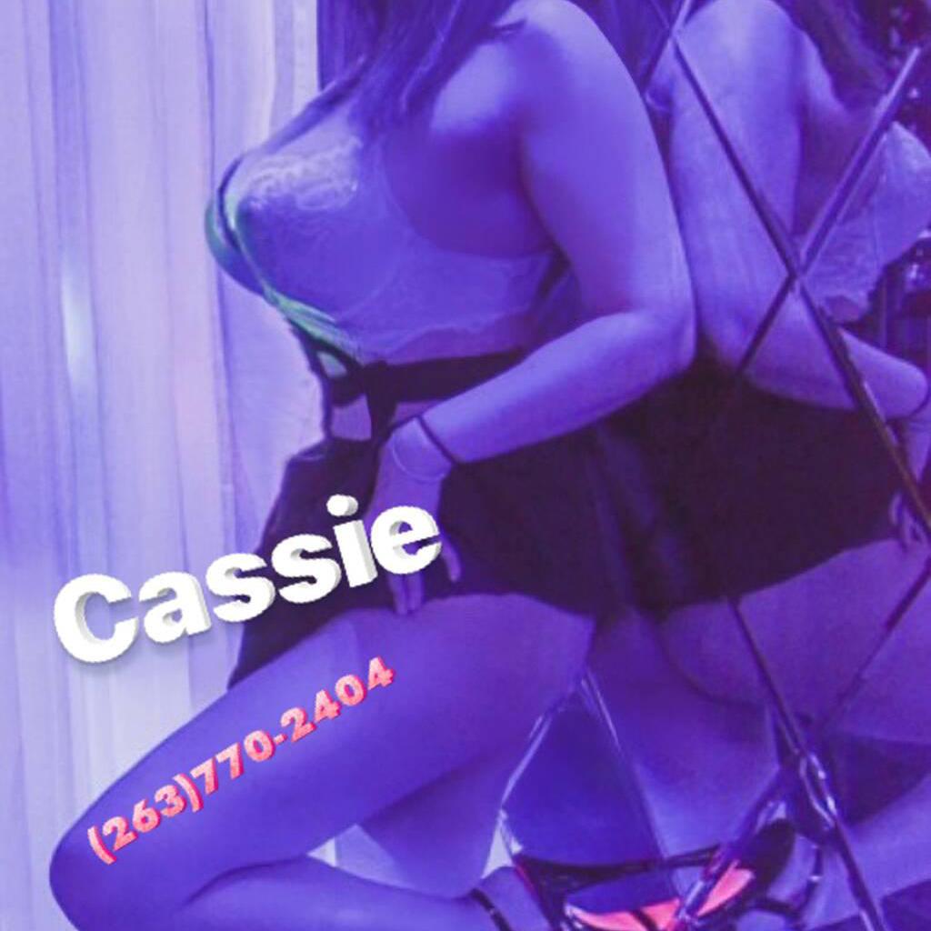 Cassie is Female Escorts. | Ottawa | Ontario | Canada | canadatopescorts.com 