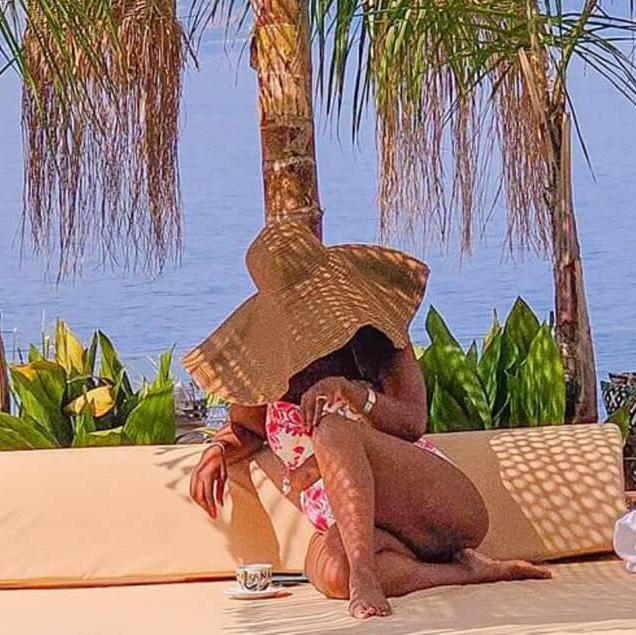 Theresa is Female Escorts. | Kitchener | Ontario | Canada | canadatopescorts.com 
