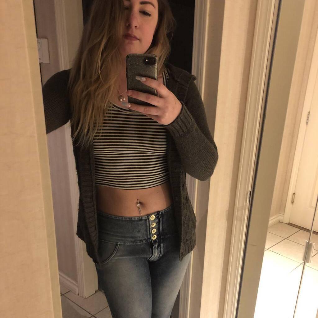 Bella Rae is Female Escorts. | Vancouver | British Columbia | Canada | canadatopescorts.com 