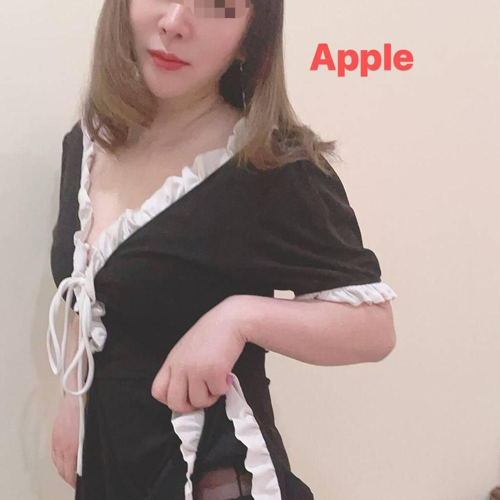 Apple is Female Escorts. | Lethbridge | Alberta | Canada | canadatopescorts.com 