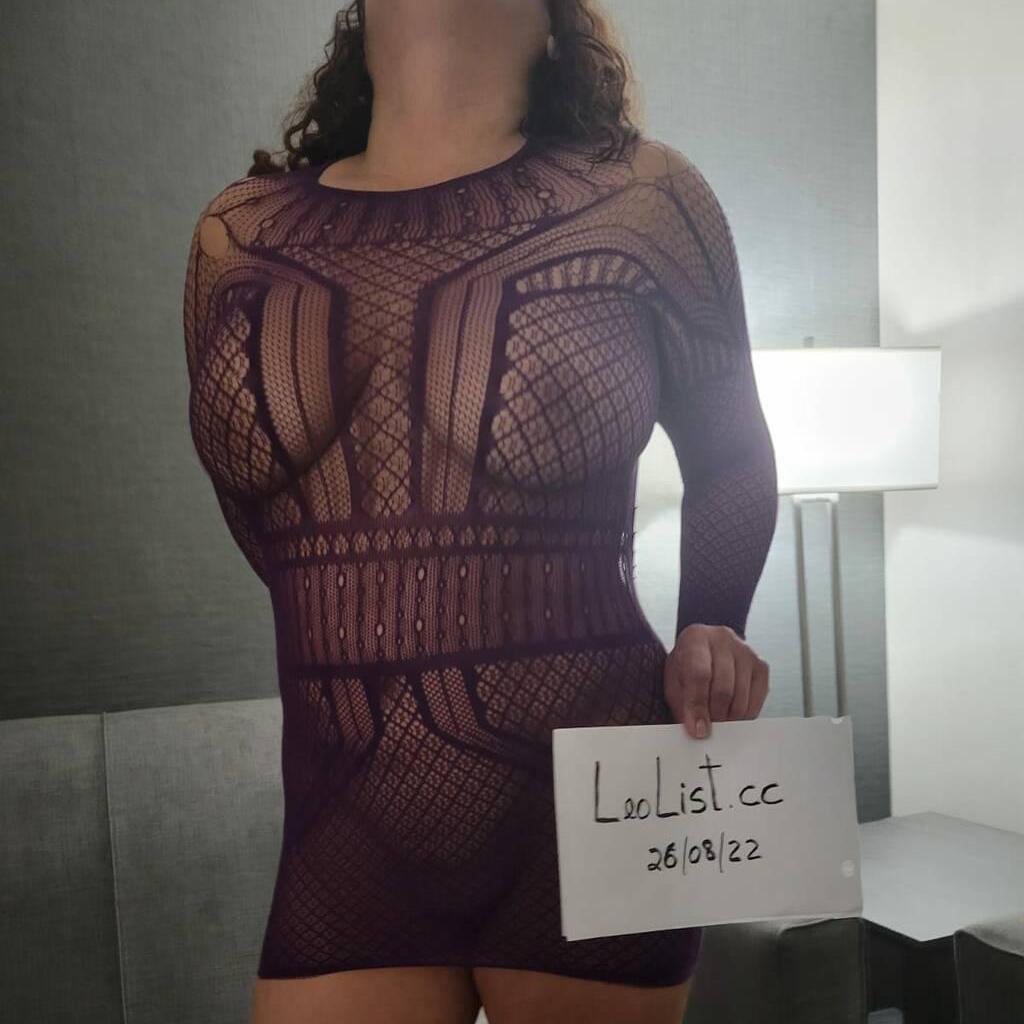 Nina is Female Escorts. | Toronto | Ontario | Canada | canadatopescorts.com 