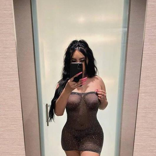 zelly is Female Escorts. | Ottawa | Ontario | Canada | canadatopescorts.com 