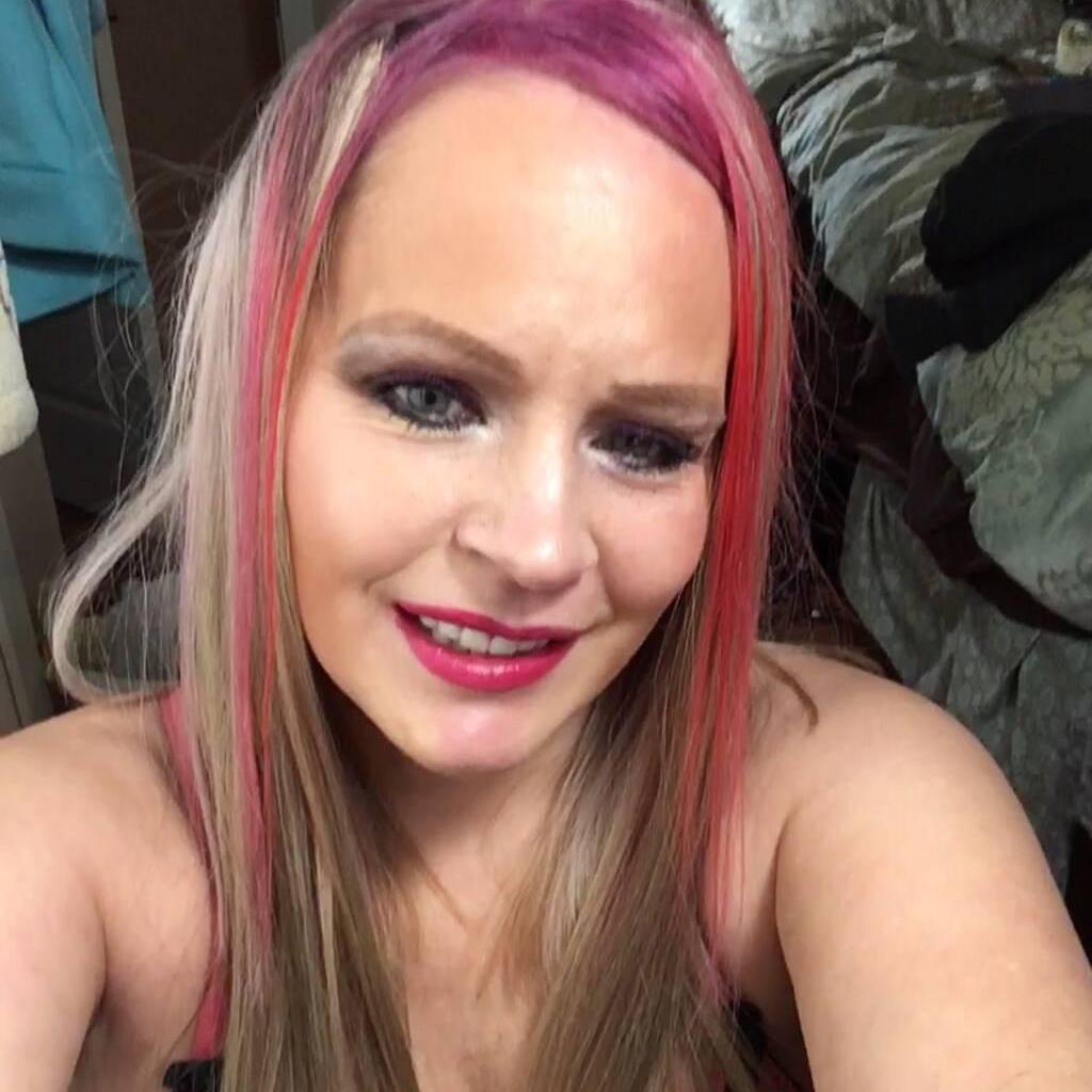 Mylah rayne is Female Escorts. | Red Deer | Alberta | Canada | canadatopescorts.com 