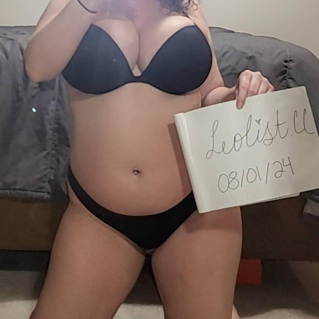 Sophie is Female Escorts. | Regina | Saskatchewan | Canada | canadatopescorts.com 