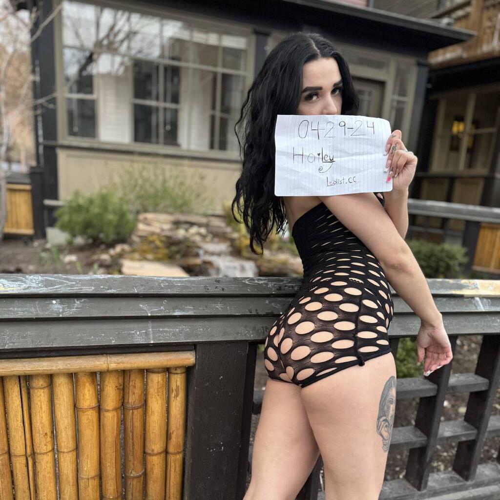 Hailey is Female Escorts. | Calgary | Alberta | Canada | canadatopescorts.com 