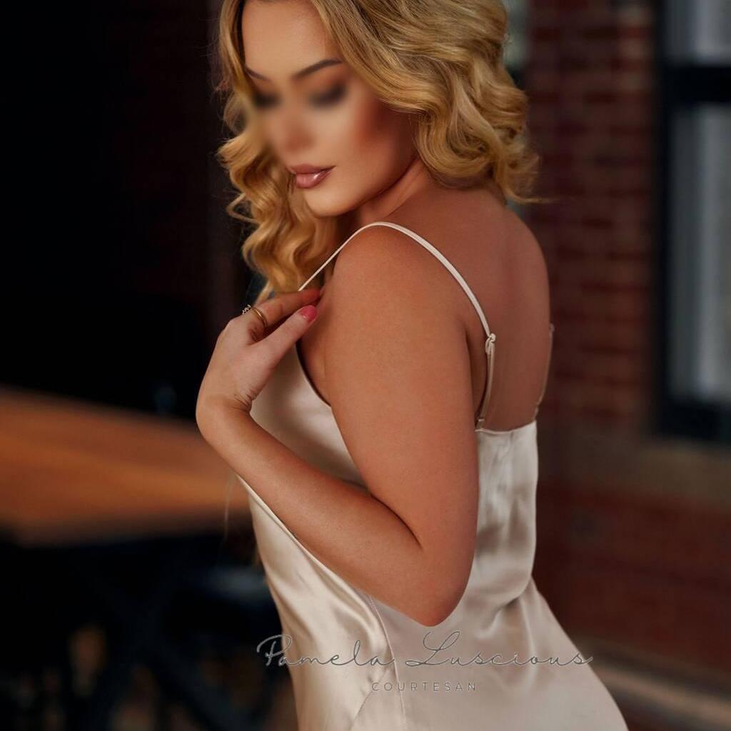 Pamela luscious is Female Escorts. | Calgary | Alberta | Canada | canadatopescorts.com 