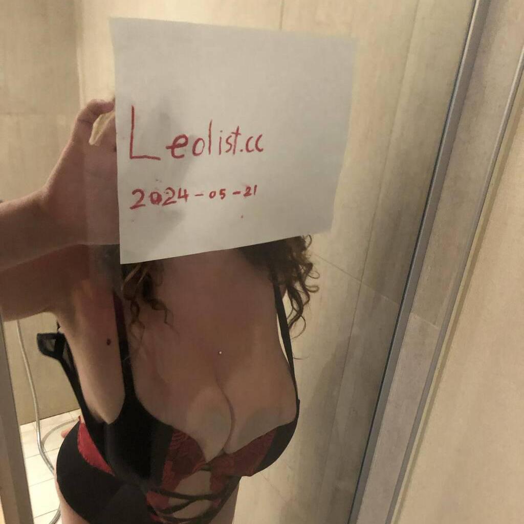 Chloe is Female Escorts. | Montreal | Quebec | Canada | canadatopescorts.com 