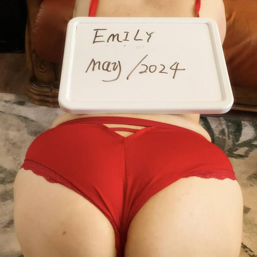 Emily is Female Escorts. | Montreal | Quebec | Canada | canadatopescorts.com 