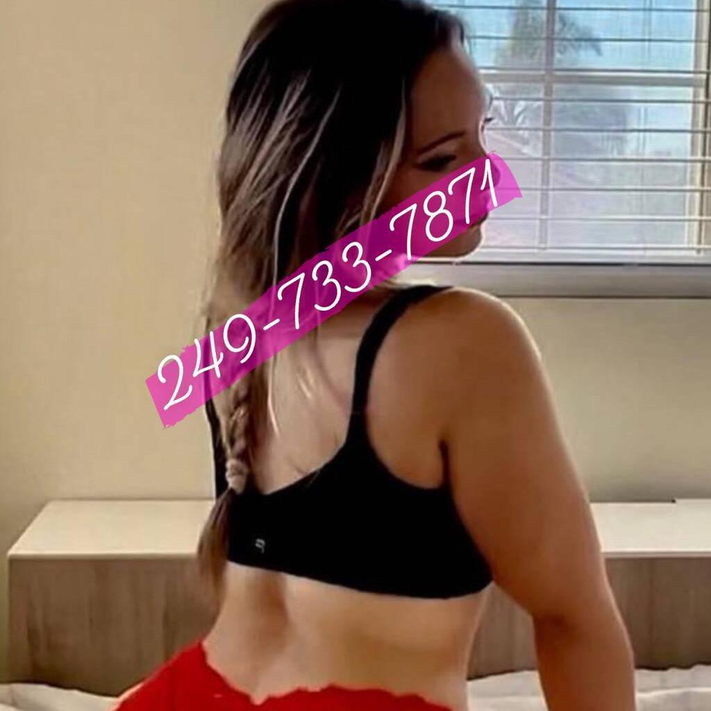 Ellsa is Female Escorts. | Sherbrooke | Quebec | Canada | canadatopescorts.com 