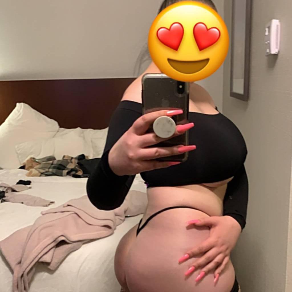 Lisa is Female Escorts. | Kingston | Ontario | Canada | canadatopescorts.com 