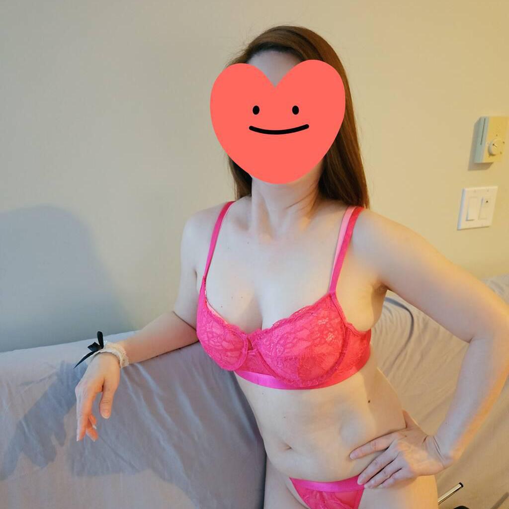 Hazel is Female Escorts. | Vancouver | British Columbia | Canada | canadatopescorts.com 