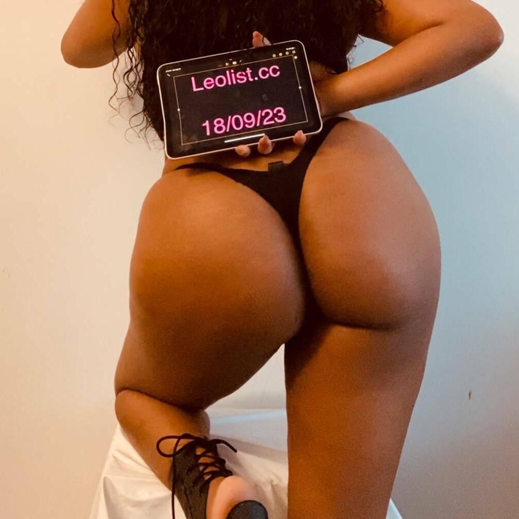 STRAWBERRY is Female Escorts. | Ft Mcmurray | Alberta | Canada | canadatopescorts.com 