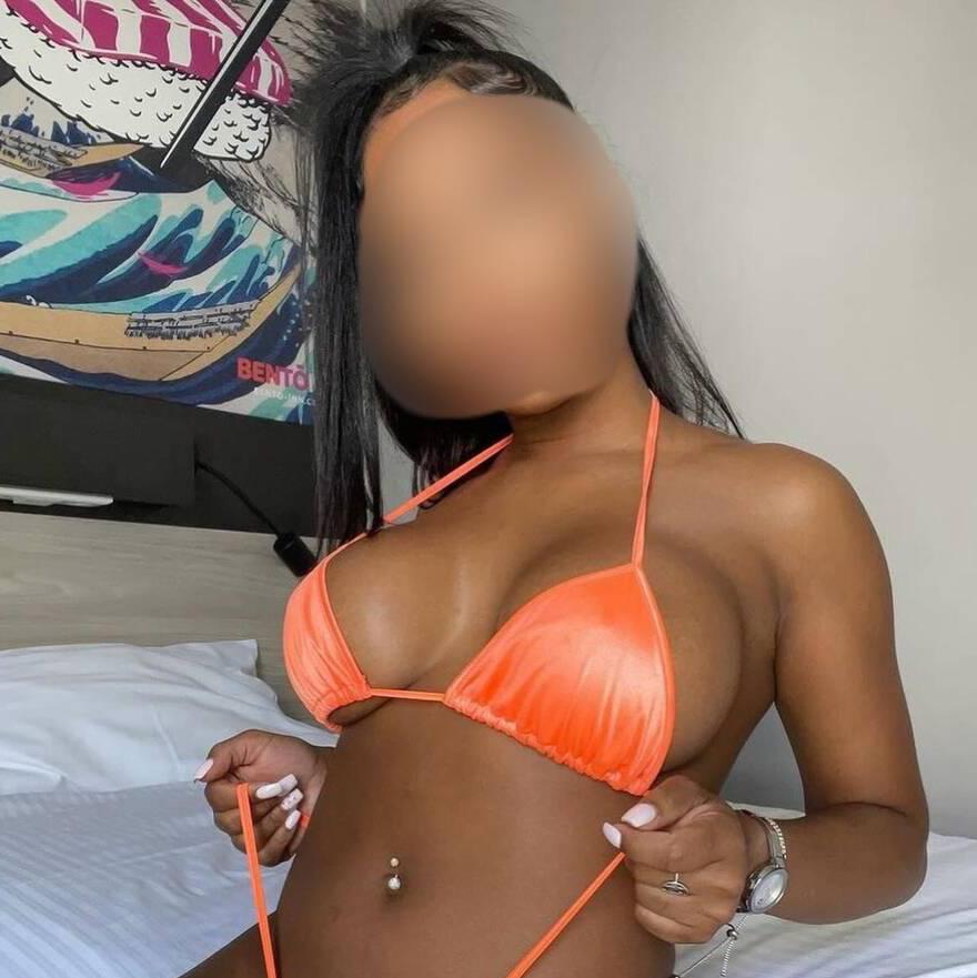 Kellyy is Female Escorts. | Barrie | Ontario | Canada | canadatopescorts.com 