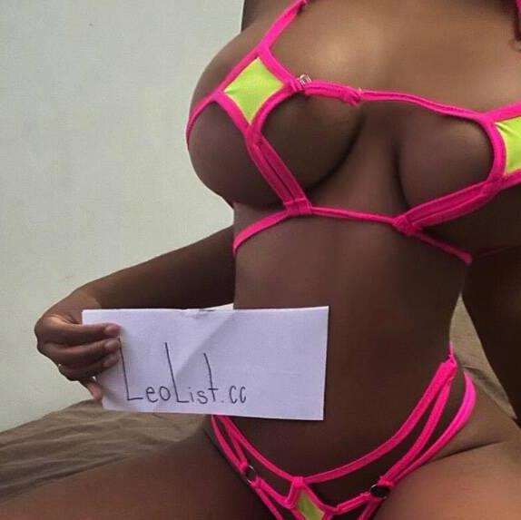 Sabrina is Female Escorts. | Sherbrooke | Quebec | Canada | canadatopescorts.com 