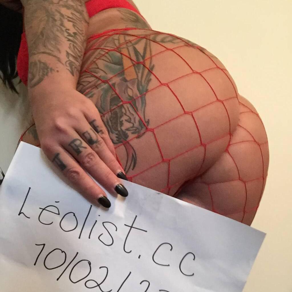 REAL INKED GIRL is Female Escorts. | Quebec City | Quebec | Canada | canadatopescorts.com 