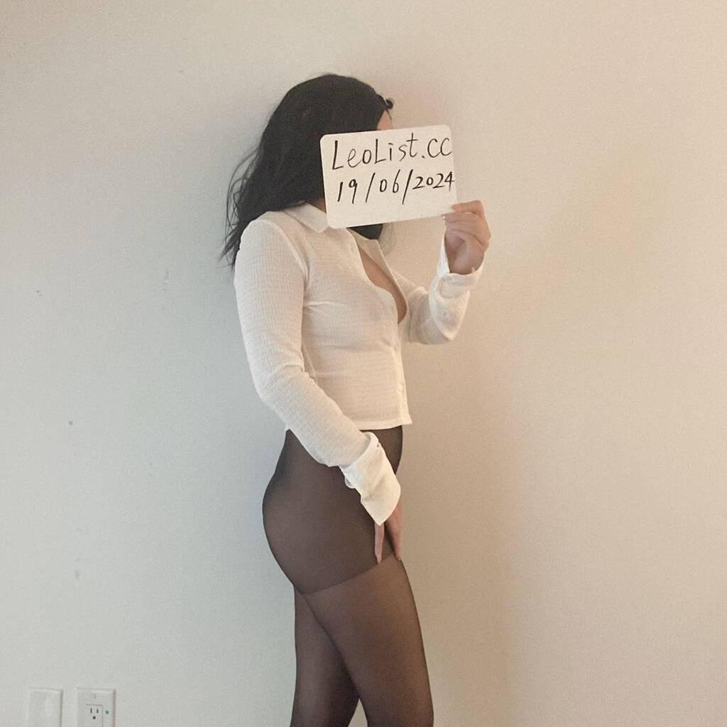 Coco  May is Female Escorts. | Toronto | Ontario | Canada | canadatopescorts.com 