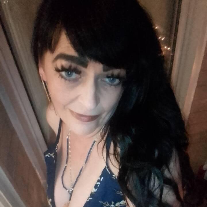 Ultimate Threesome is Female Escorts. | Edmonton | Alberta | Canada | canadatopescorts.com 