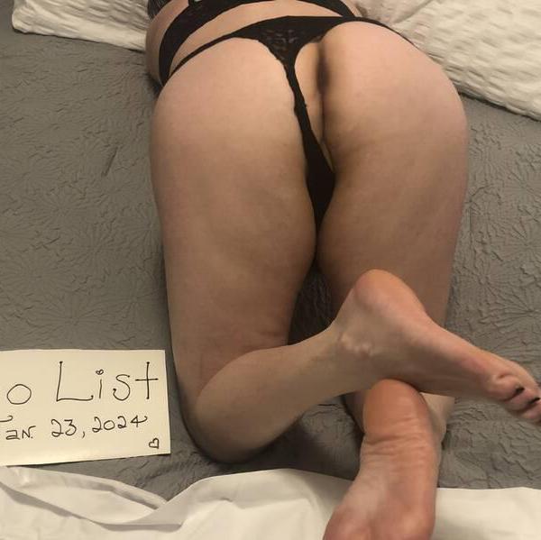 Ultimate Threesome is Female Escorts. | Edmonton | Alberta | Canada | canadatopescorts.com 