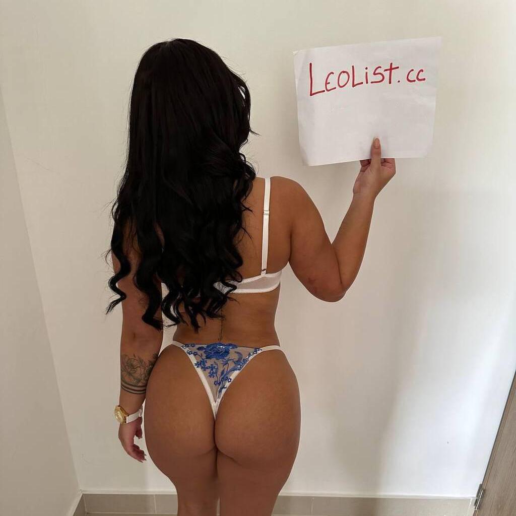 Jasmine is Female Escorts. | Kelowna | British Columbia | Canada | canadatopescorts.com 