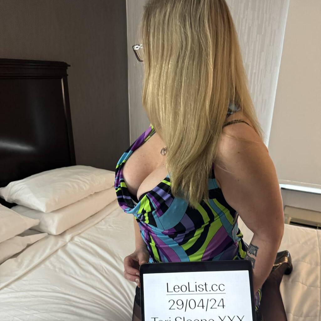 Tori Sloane XXX is Female Escorts. | Regina | Saskatchewan | Canada | canadatopescorts.com 