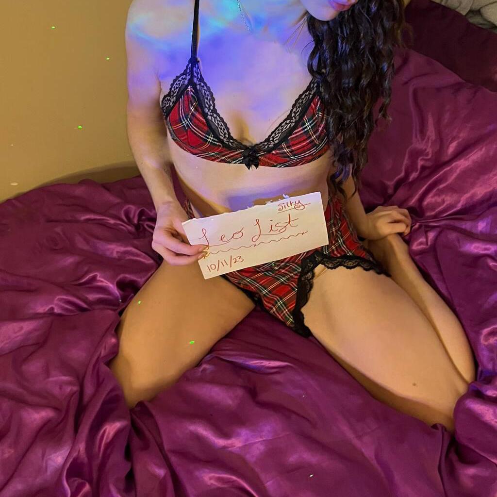 Slikyy is Female Escorts. | Regina | Saskatchewan | Canada | canadatopescorts.com 