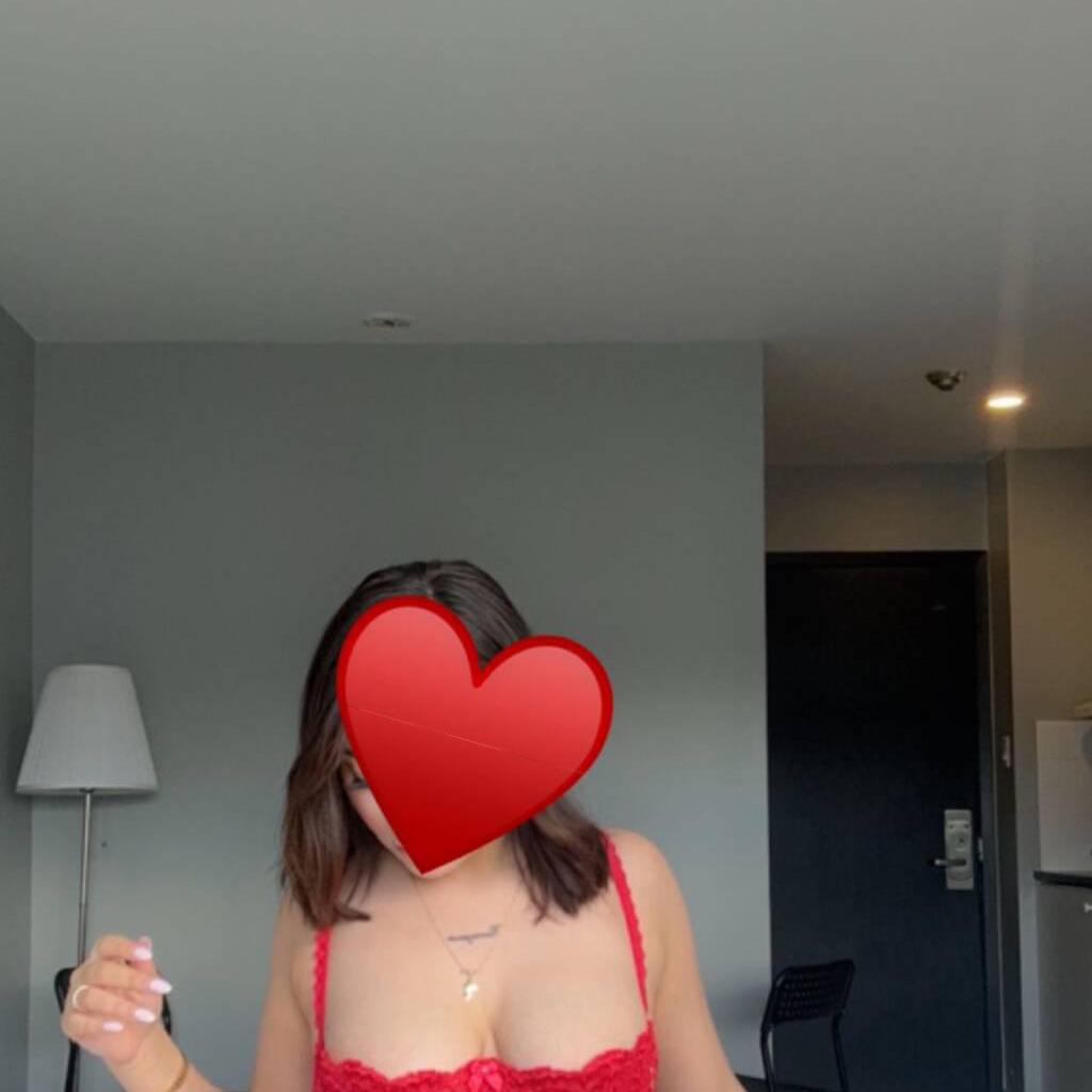 Nour is Female Escorts. | Montreal | Quebec | Canada | canadatopescorts.com 