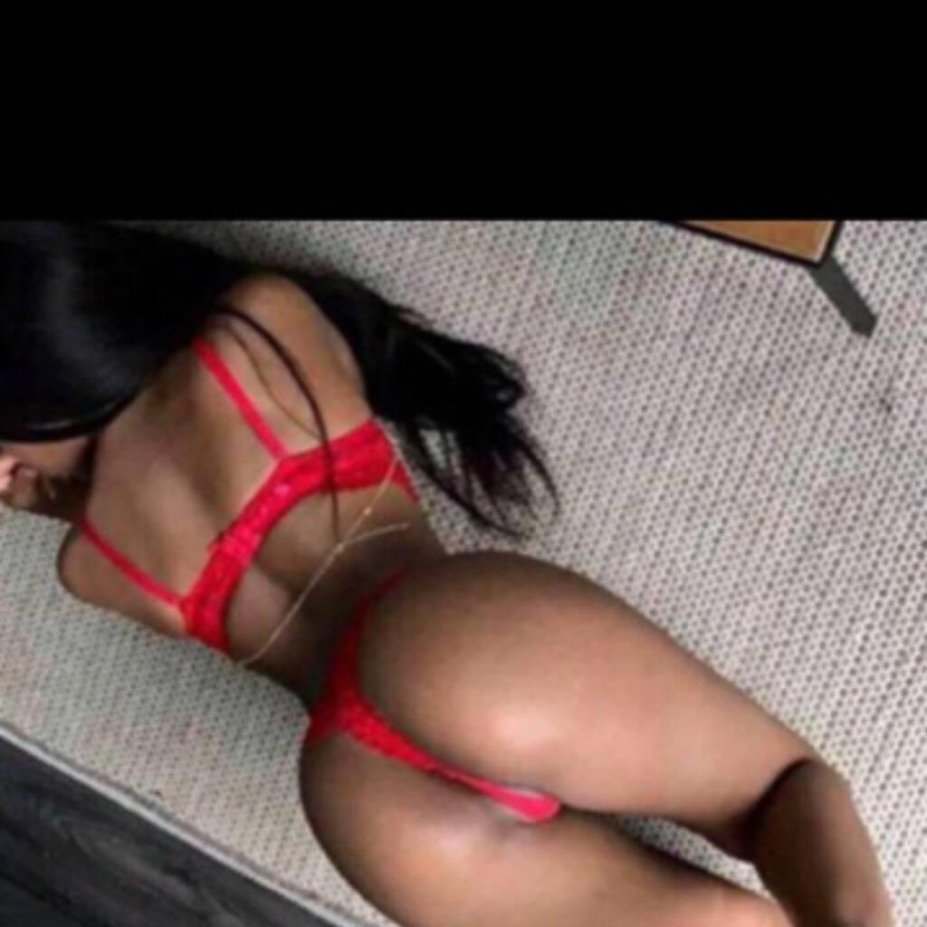 Sacha is Female Escorts. | Trois Rivieres | Quebec | Canada | canadatopescorts.com 