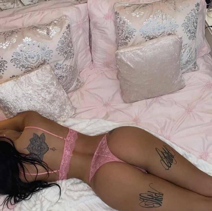 Kim dolls is Female Escorts. | Toronto | Ontario | Canada | canadatopescorts.com 