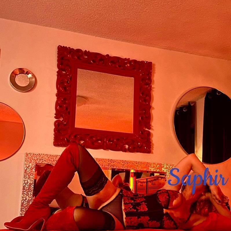 Saphir is Female Escorts. | Montreal | Quebec | Canada | canadatopescorts.com 