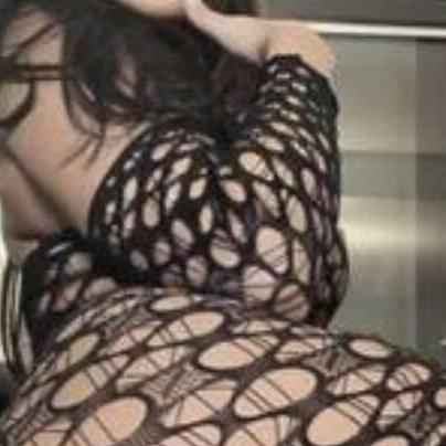 Ashley is Female Escorts. | Hamilton | Ontario | Canada | canadatopescorts.com 