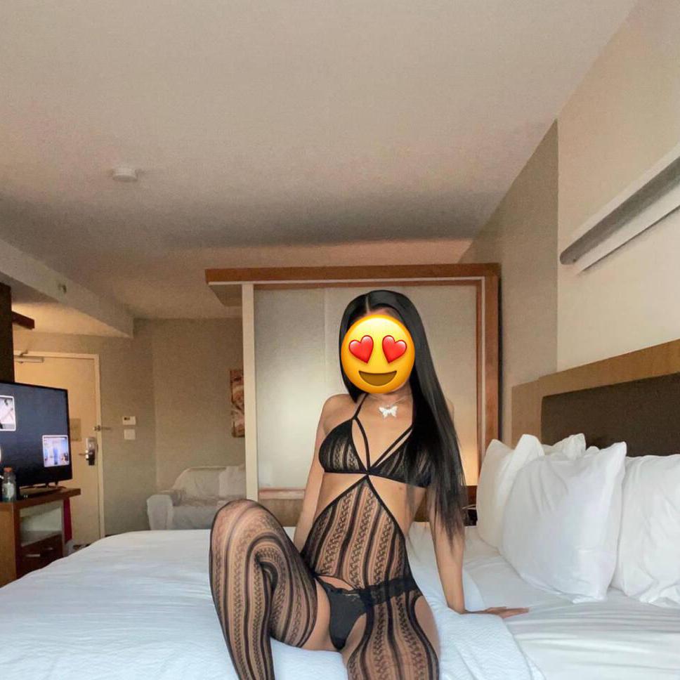 Aaliyah is Female Escorts. | windsor | Ontario | Canada | canadatopescorts.com 