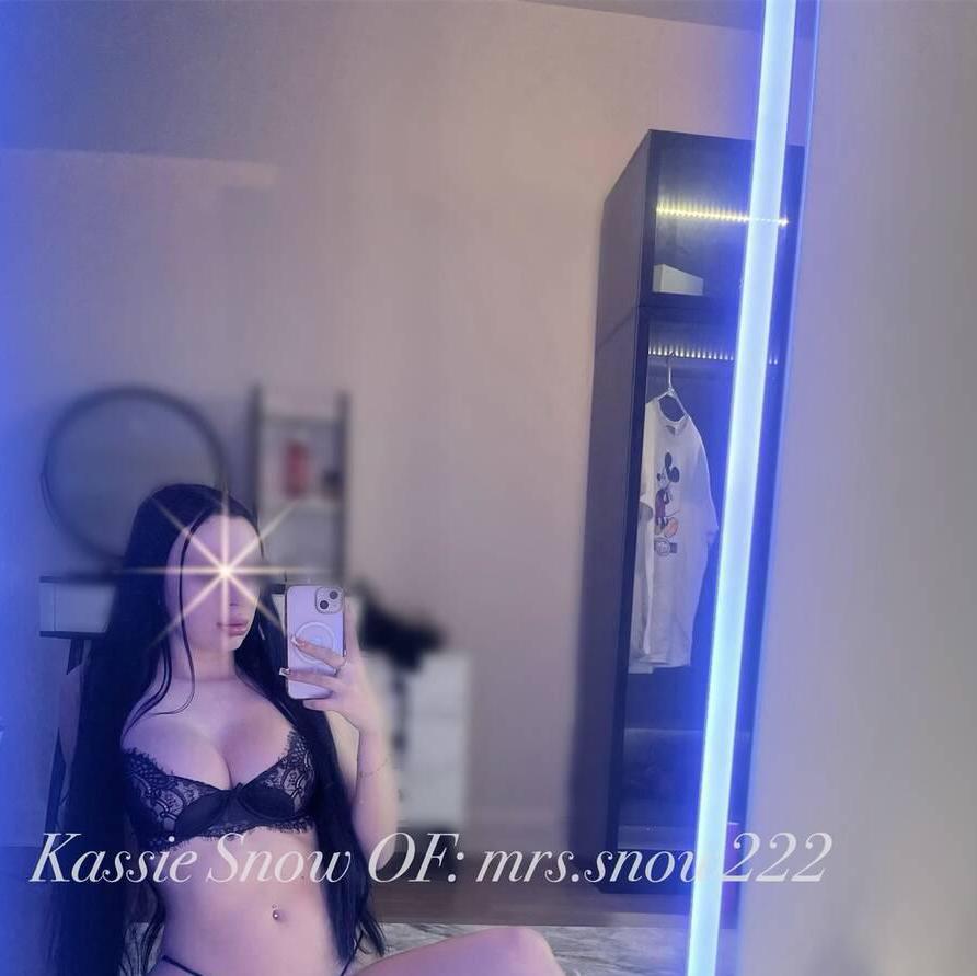 Kassie Snow is Female Escorts. | Ft Mcmurray | Alberta | Canada | canadatopescorts.com 