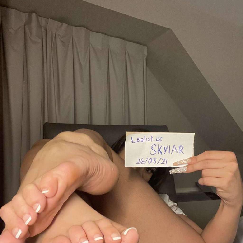 Skylar is Female Escorts. | Vancouver | British Columbia | Canada | canadatopescorts.com 